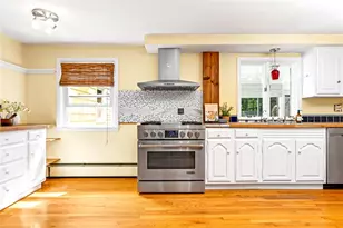 56 Middle Hwy, Barrington, RI 02806 - Photo 3