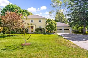 56 Middle Hwy, Barrington, RI 02806 - Photo 1