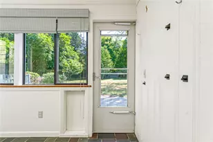 56 Middle Hwy, Barrington, RI 02806 - Photo 33
