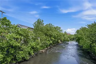 148 Bernon St, Woonsocket, RI 02895 - Photo 43