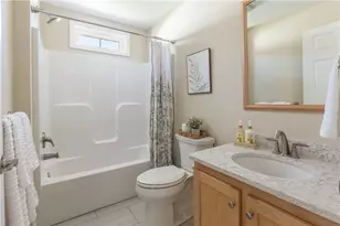 228 Chickadee Ln, South Kingstown, RI 02879 - Photo 19