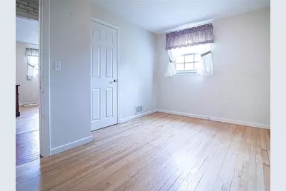 130 Kerri Lyn Road, Warwick, RI 02889 - Photo 9