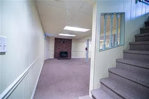 130 Kerri Lyn Rd, Warwick, RI 02889 - Photo 15
