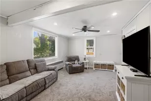 512 Woonasquatucket Ave, North Providence, RI 02911 - Photo 15