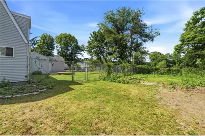 512 Woonasquatucket Avenue, North Providence, RI 02911 - Photo 41