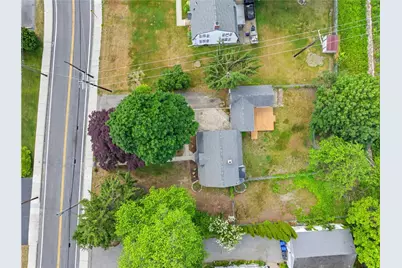 512 Woonasquatucket Avenue, North Providence, RI 02911 - Photo 5