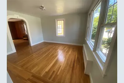 40 Amhert Avenue, Pawtucket, RI 02860 - Photo 11