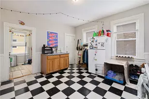 54 Barton St, Providence, RI 02909 - Photo 37