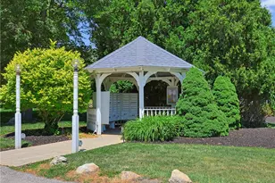 65 Lark Ln, Tiverton, RI 02878 - Photo 31