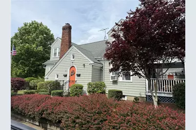 9 Butler Street, Newport, RI 02840 - Photo 1