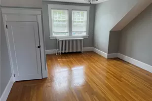 9 Butler St, Newport, RI 02840 - Photo 5