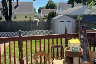 217 Evergreen St, Pawtucket, RI 02861 - Photo 7