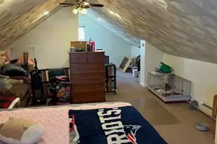217 Evergreen St, Pawtucket, RI 02861 - Photo 9