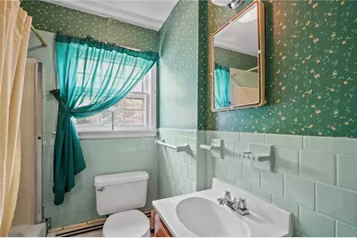 119 Rounds Avenue, East Providence, RI 02915 - Photo 11