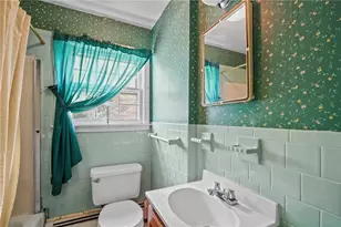 119 Rounds Ave, East Providence, RI 02915 - Photo 11