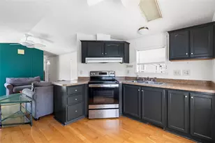 27 Woodward Road 40, Lincoln, RI 02865 - Photo 17