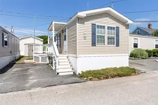 27 Woodward Road 40, Lincoln, RI 02865 - Photo 3