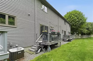 435 Scituate Ave, Cranston, RI 02921 - Photo 29