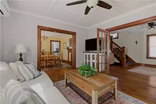 24 Thurston Ave, Newport, RI 02840 - Photo 9