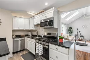 69 Mason Rd, Barrington, RI 02806 - Photo 19