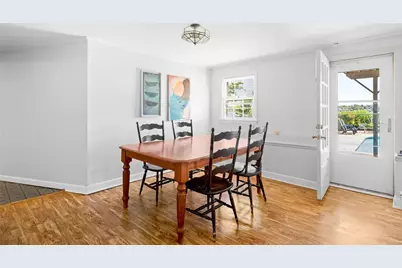 172 Eustis Avenue, Newport, RI 02840 - Photo 39