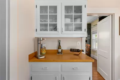 141 Coggeshall Avenue, Newport, RI 02840 - Photo 11