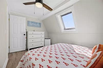 11 Collins Avenue, Westerly, RI 02891 - Photo 17