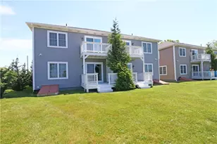 314 Chases Ln, Middletown, RI 02842 - Photo 5