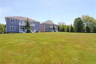 314 Chases Ln, Middletown, RI 02842 - Photo 7