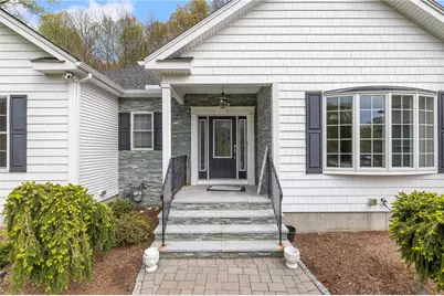 136 Rome Court, Cranston, RI 02921 - Photo 11
