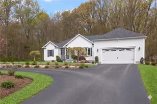136 Rome Ct, Cranston, RI 02921 - Photo 13