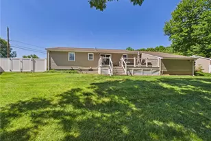 205 Baldwin Rd, Warwick, RI 02886 - Photo 37