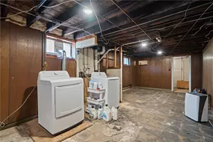 10 Denver Ave, Cranston, RI 02905 - Photo 31