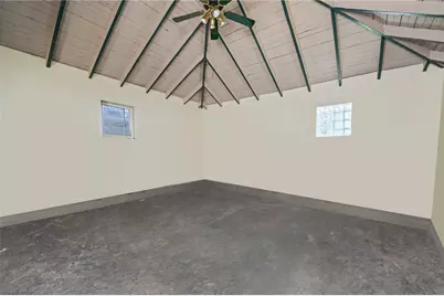 10 Denver Avenue, Cranston, RI 02905 - Photo 5