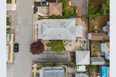 10 Denver Avenue, Cranston, RI 02905 - Photo 33