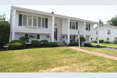 20 Bicentennial Way, North Providence, RI 02911 - Photo 3