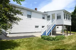 20 Bicentennial Way, North Providence, RI 02911 - Photo 5