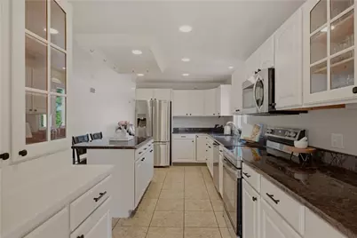 32 James Francis Terrace, Middletown, RI 02842 - Photo 15