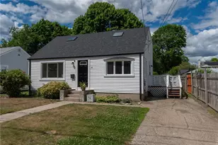 15 Gage St, Warwick, RI 02889 - Photo 3