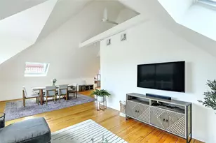 150 Irving Ave, Providence, RI 02906 - Photo 7