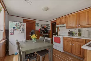 21 E Rd, Tiverton, RI 02878 - Photo 11