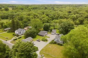 21 E Rd, Tiverton, RI 02878 - Photo 35