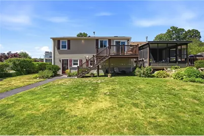 14 Oak Street, West Warwick, RI 02893 - Photo 9