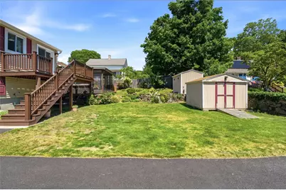 14 Oak Street, West Warwick, RI 02893 - Photo 11