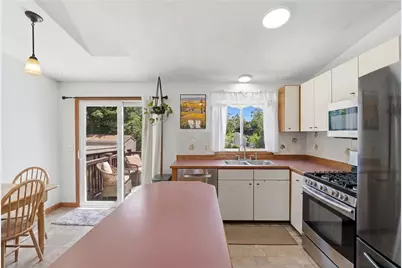 14 Oak Street, West Warwick, RI 02893 - Photo 39