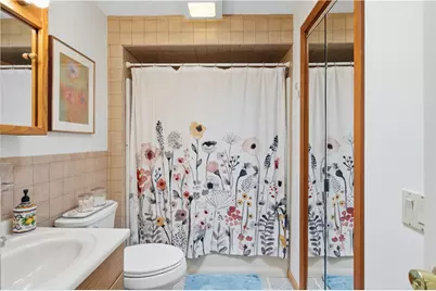 14 Oak Street, West Warwick, RI 02893 - Photo 33