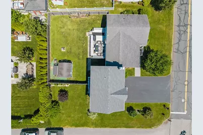 97 Eustis Avenue #2, Newport, RI 02840 - Photo 25