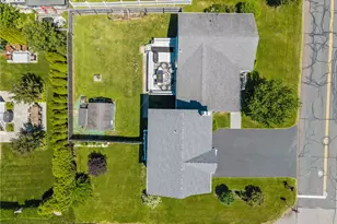 97 Eustis Ave, Newport, RI 02840 - Photo 25