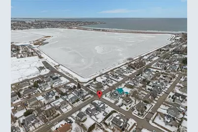 97 Eustis Avenue #2, Newport, RI 02840 - Photo 3