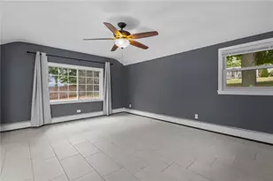 9 Emelia St, Johnston, RI 02919 - Photo 9
